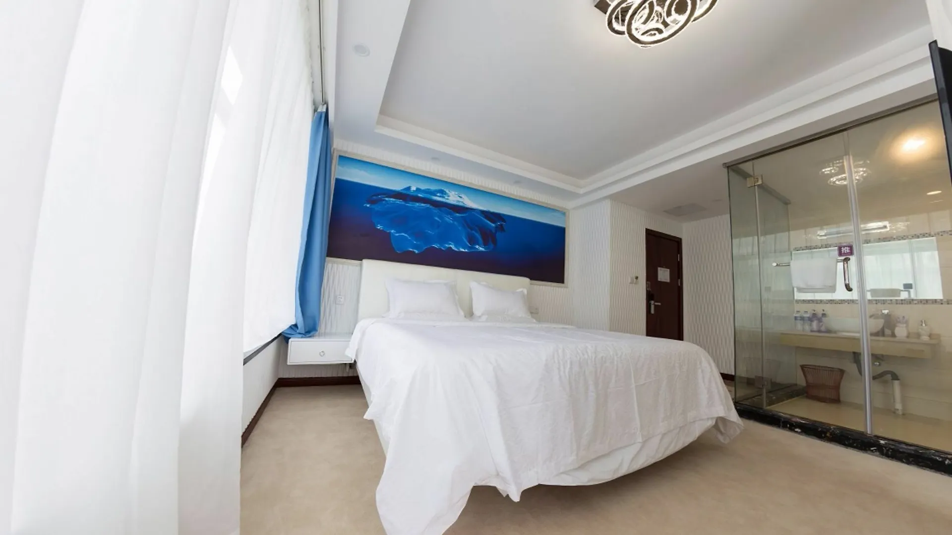 ** Otel Suzhou Romantic Cabin Amusement Park Çin